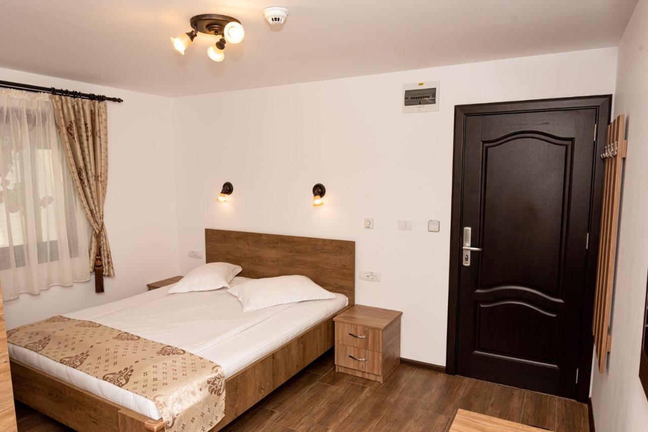 K'Raman Hotel Râmnicu Vâlcea Eksteriør billede