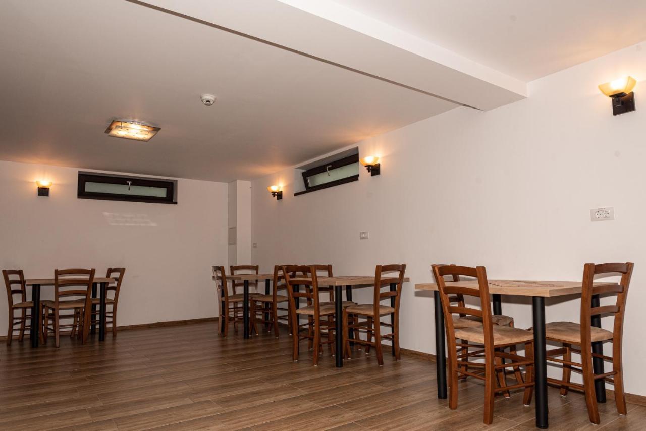 K'Raman Hotel Râmnicu Vâlcea Eksteriør billede